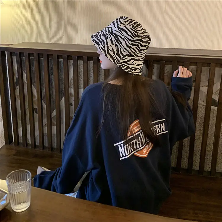 Women Long Sleeve Grey Sweatshirt with Logo 2025 — feature 30