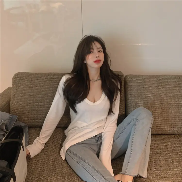 Women Slim Fit White Low Neck T-Shirt 2025 — feature 5