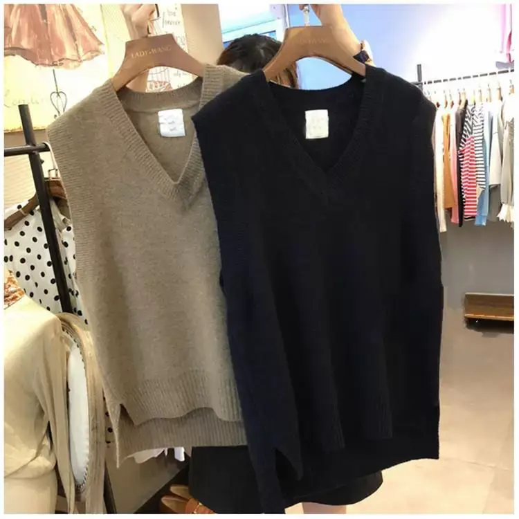 2023 Wool Vest for Women Black Chain Strap Sleeveless Sweater — feature 6