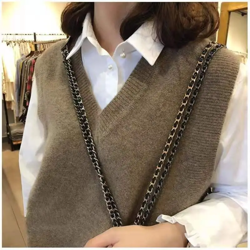 2023 Wool Vest for Women Black Chain Strap Sleeveless Sweater - Image 2