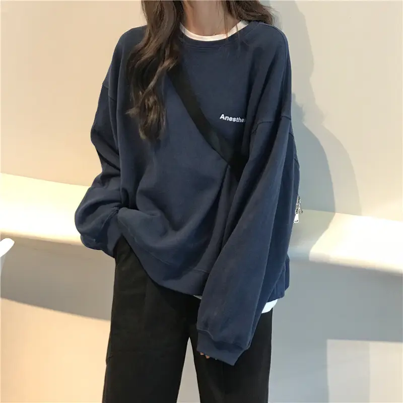 Women's Grey Oversize Sweatshirt Western Style — feature 4