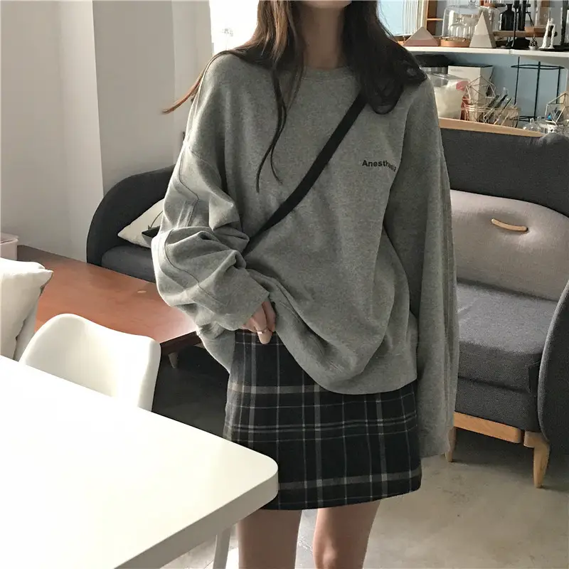 Women's Grey Oversize Sweatshirt Western Style — feature 8