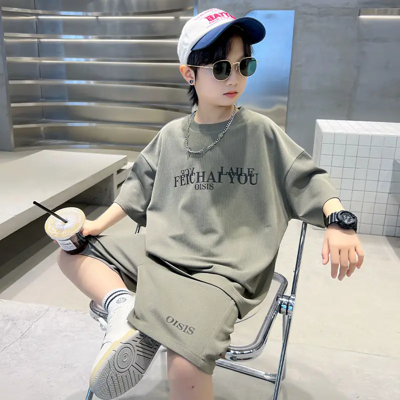 Boys Summer Outfit 2026 Two-Piece Set Beige Oversized T-Shirt - Image 2