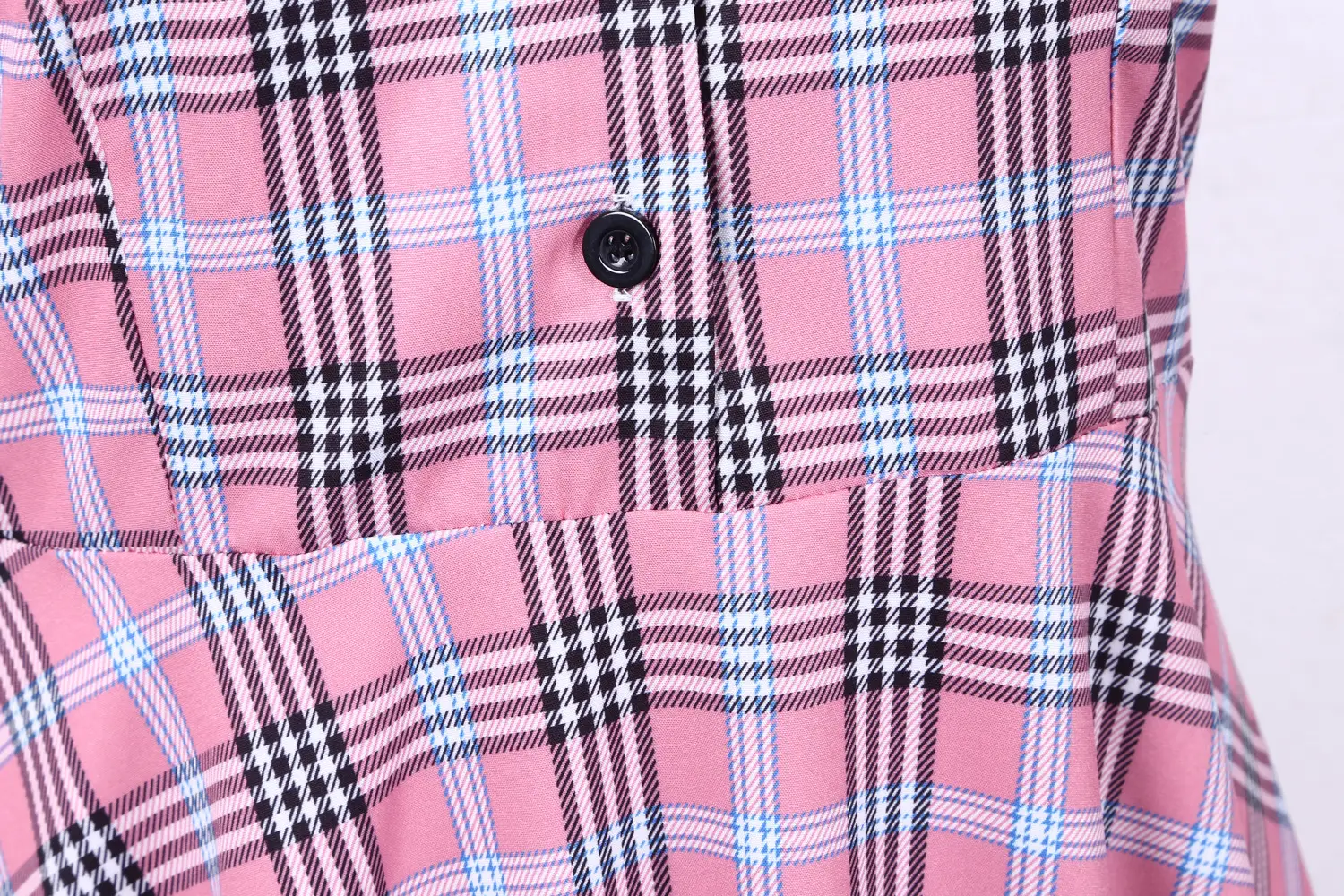 2021 Vintage Plaid Collar Dress with Belt — feature 7