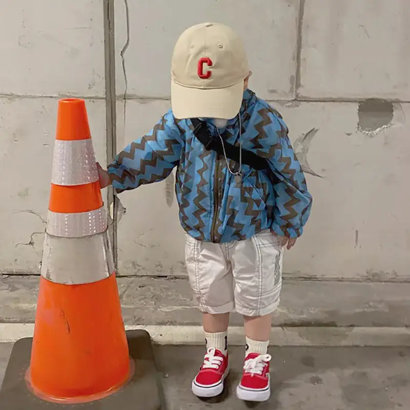 Gray C-Logo Kids Peak Cap Spring Autumn - Image 6