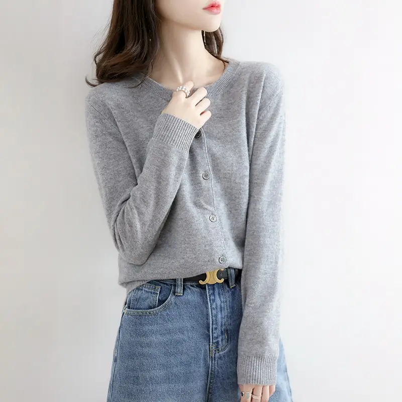 Women Red Knitted Round Neck Cardigan 2023