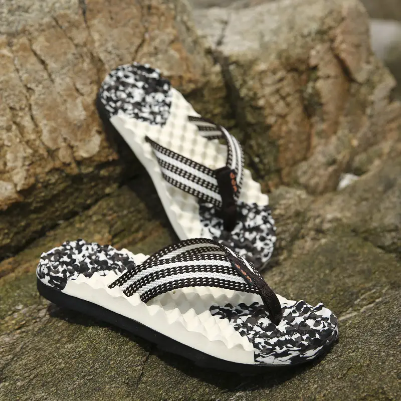 Men's Printed Black White Casual Slippers