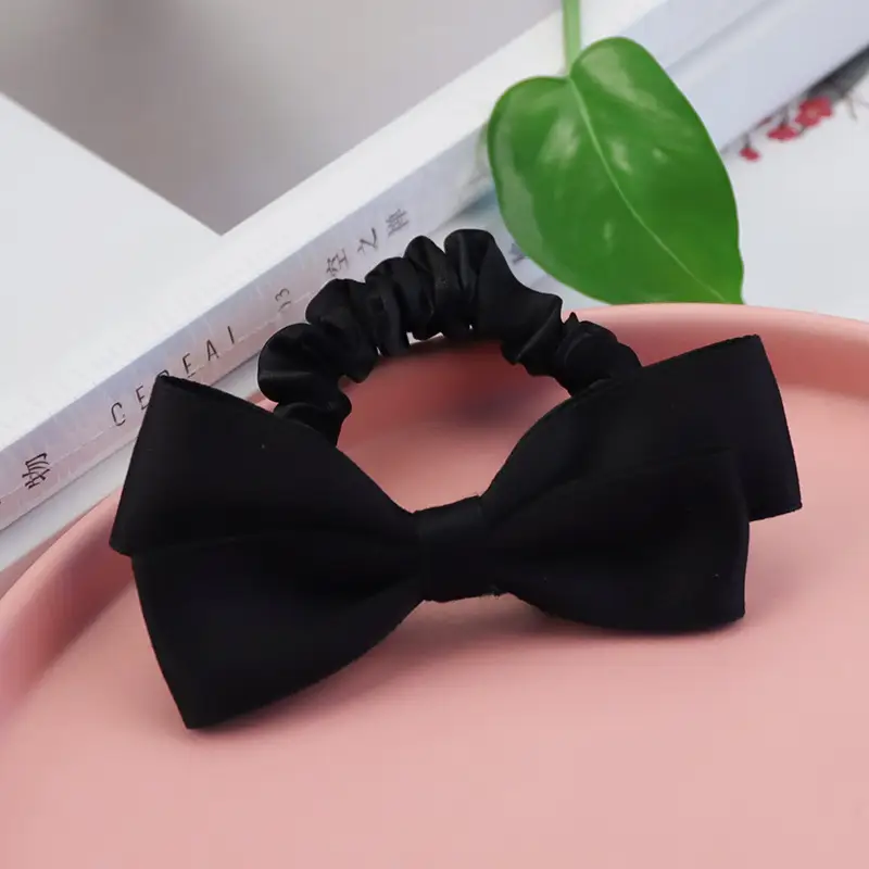 Elegant Ivory Bow Hair Band for Girls - Image 3