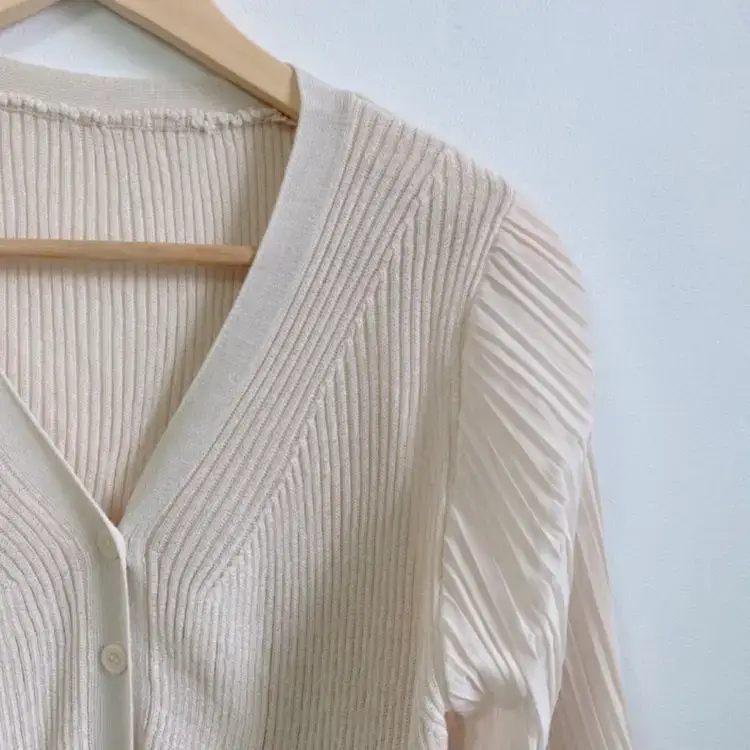 White V-Neck Chiffon Cardigan Women 2023 Summer - Image 7