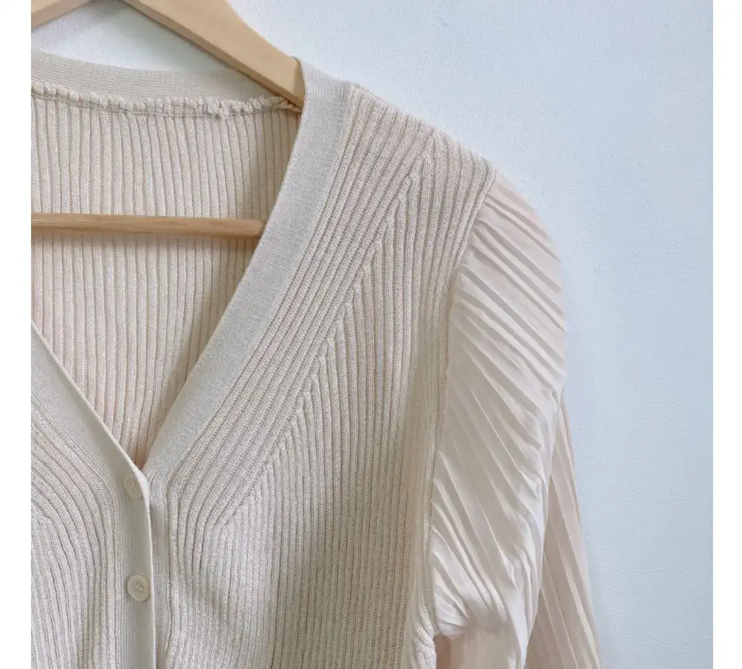 White V-Neck Chiffon Cardigan Women 2023 Summer — feature 15