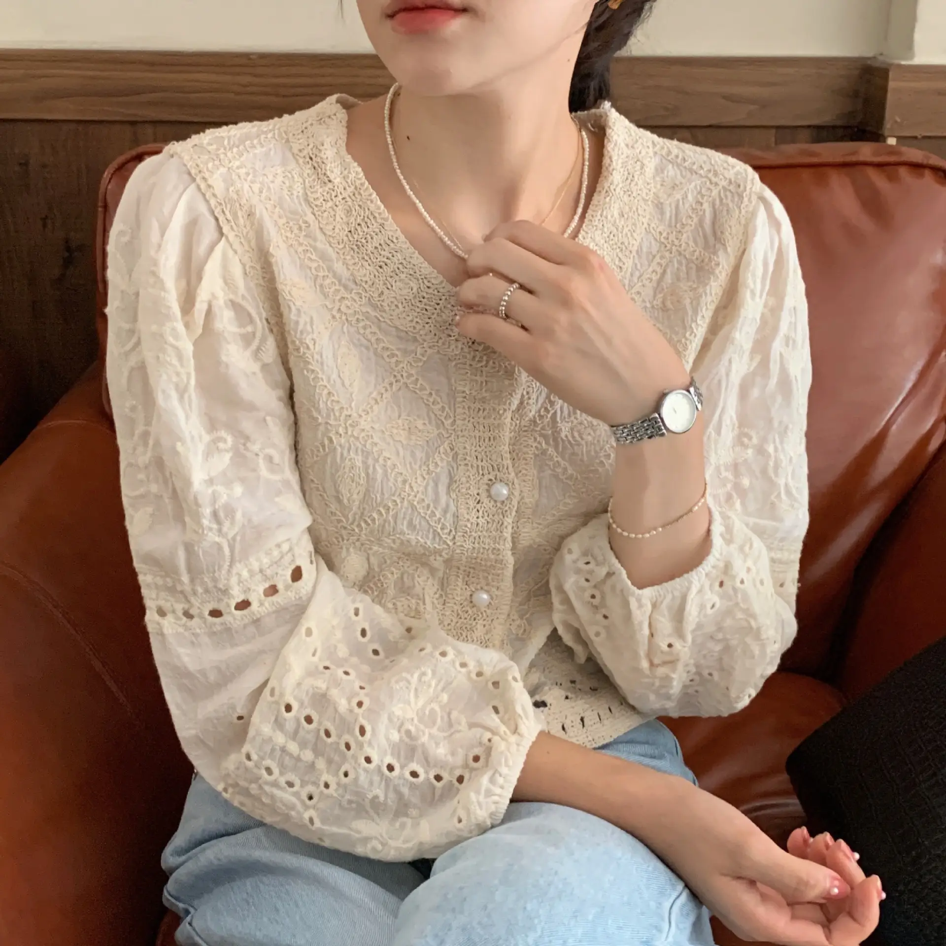 Women's Korean Style Cotton Linen Round Neck Shirt