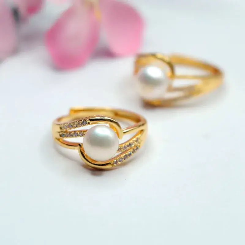 Guan Yu Freshwater Pearl Ring Angel Wings Gold High Luster — feature 10