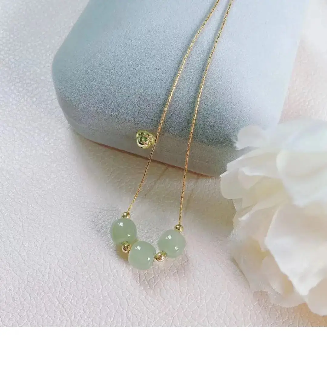 Guan Yu 18K Gold Hetian Jade Pendant Necklace — feature 16
