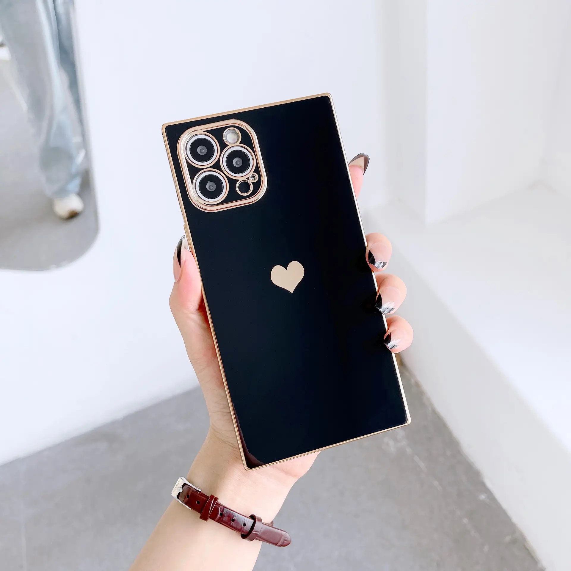 Yellow Apple 16Promax Phone Case with Love Design - Image 2
