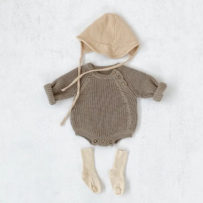 Beige Knitted Baby Outfit with Hat and Trousers — feature 23