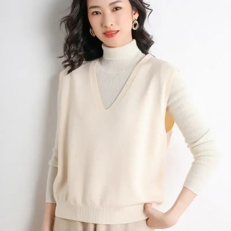 2025 Women Green V-Neck Knitted Vest Vest Sweater - Image 5