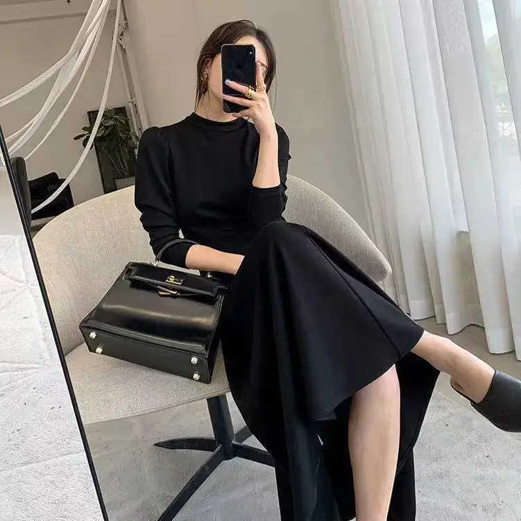 Black Korean Style Dress with Long Skirt & Waist-Cinching Sleeves - Image 8