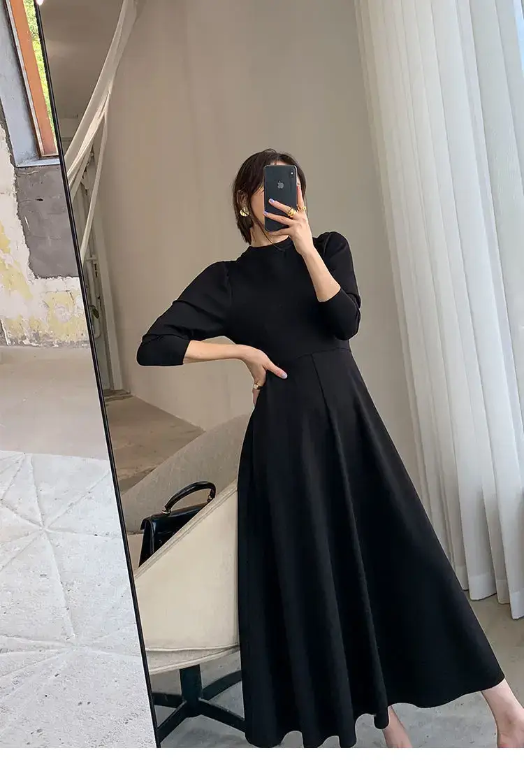 Black Korean Style Dress with Long Skirt & Waist-Cinching Sleeves — feature 3