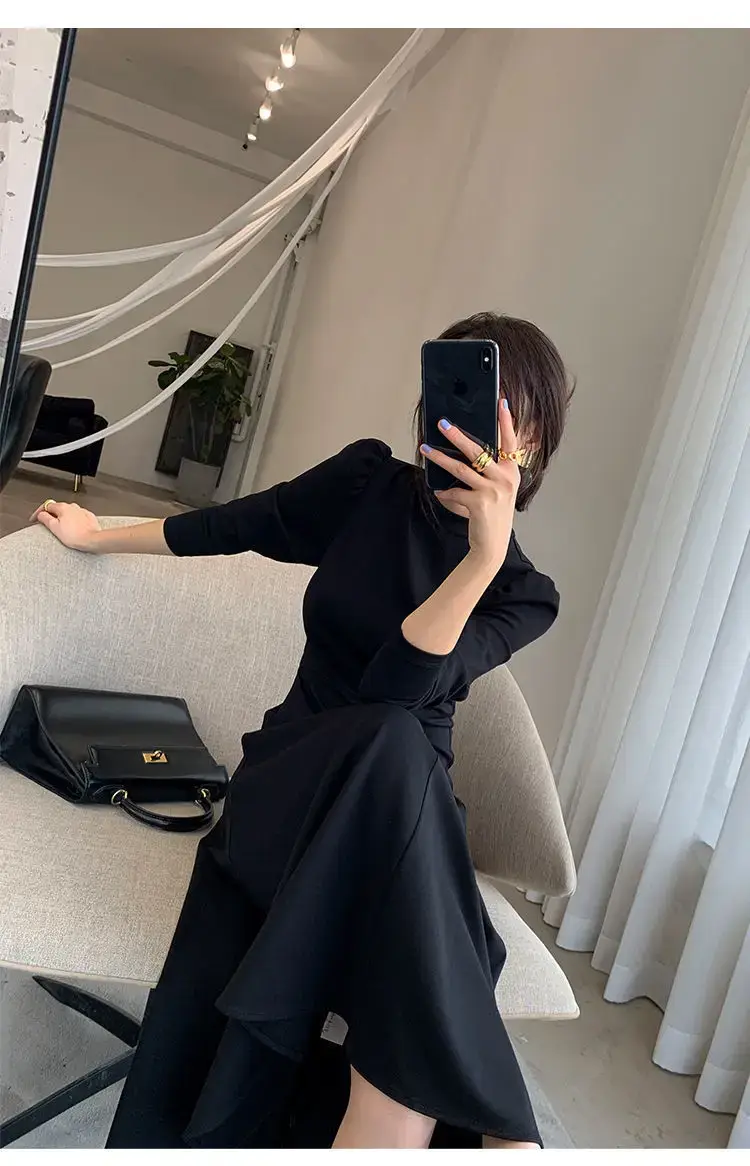 Black Korean Style Dress with Long Skirt & Waist-Cinching Sleeves — feature 9