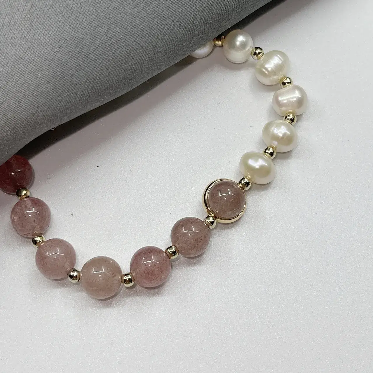 Peach Blossom Pearl Bracelet for Women - Image 2