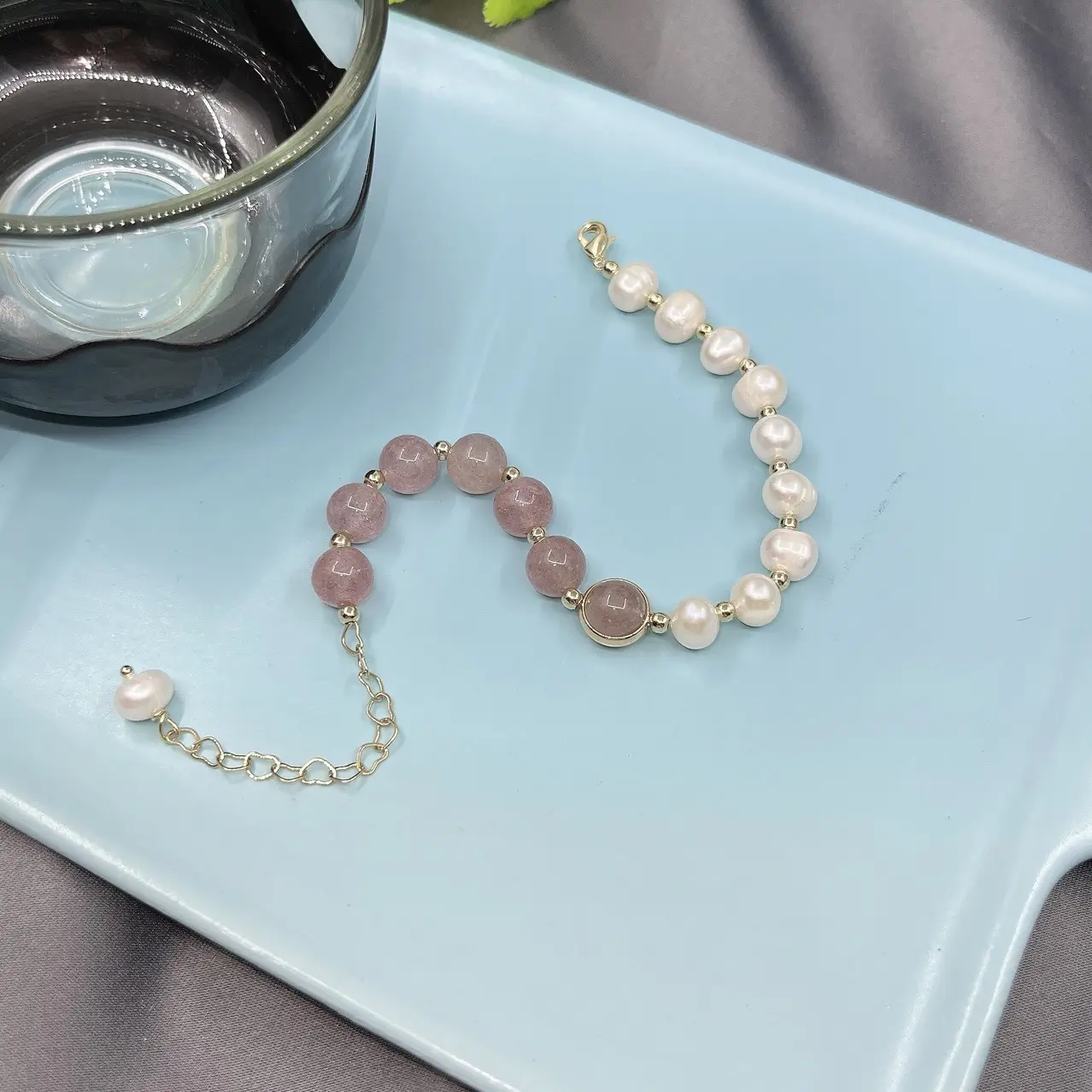 Peach Blossom Pearl Bracelet for Women — feature 7