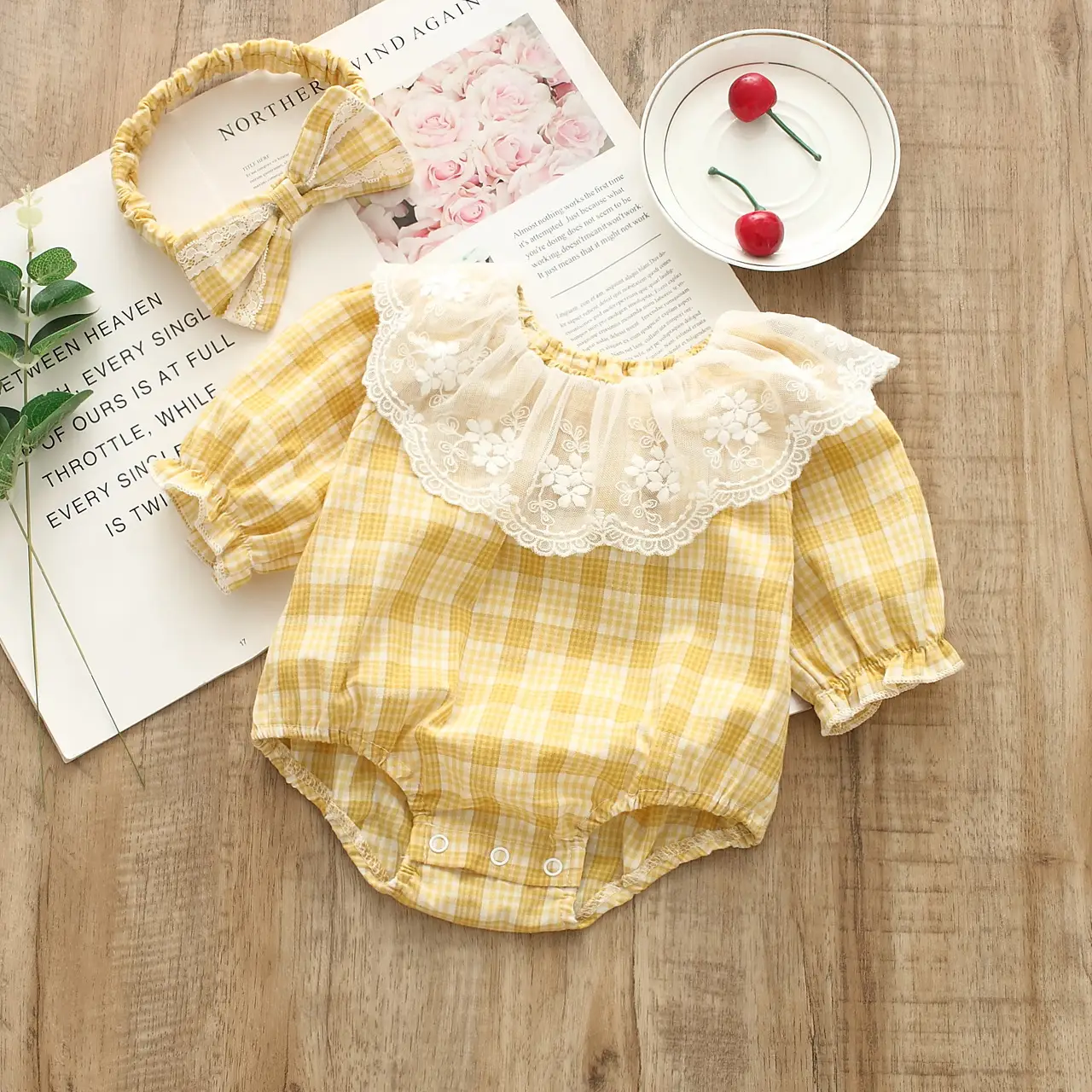 Newborn Baby Romper Plaid Lace Triangle Set