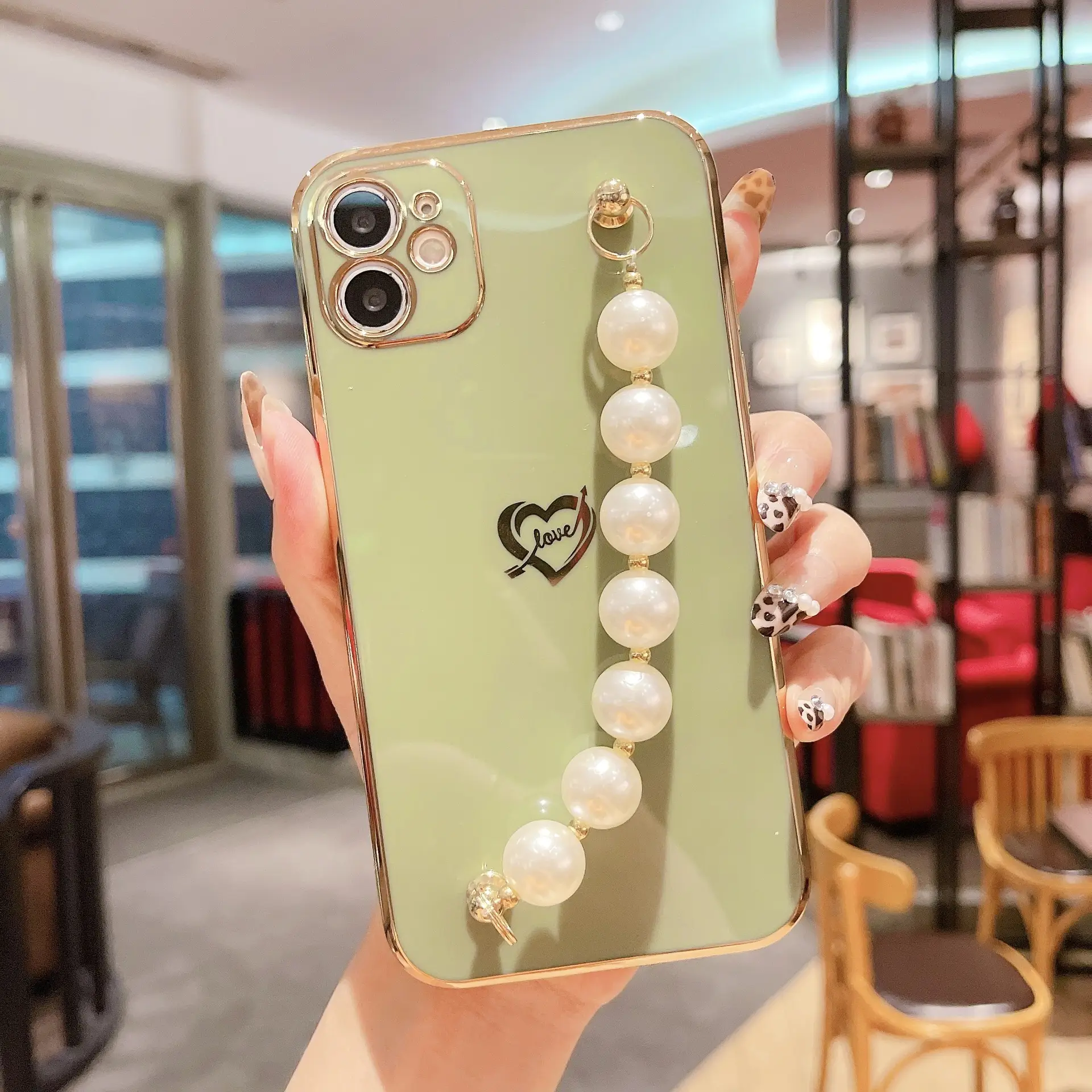 Apple iPhone 11/7 Plus Pearl Pearl Bracelet Case Orange
