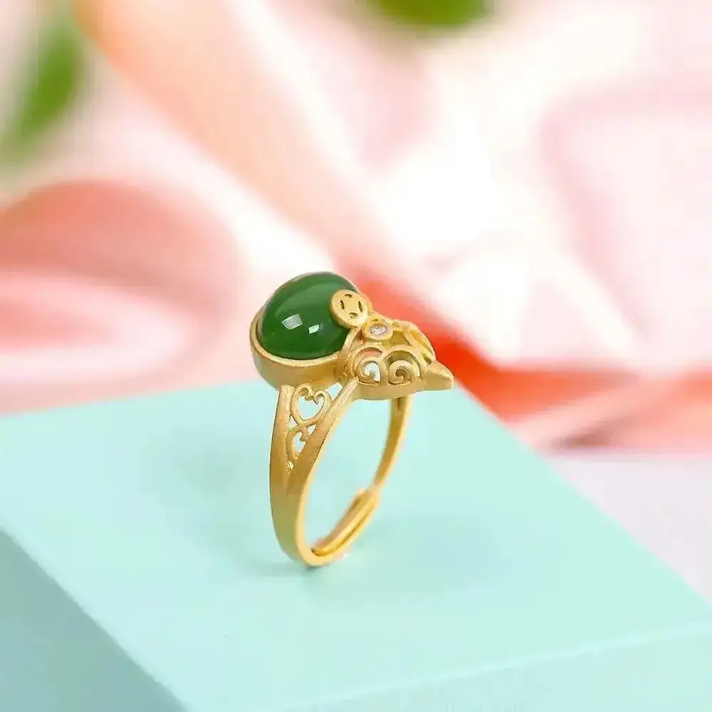 Guan Yu Jade Ring with Green Gourd Design