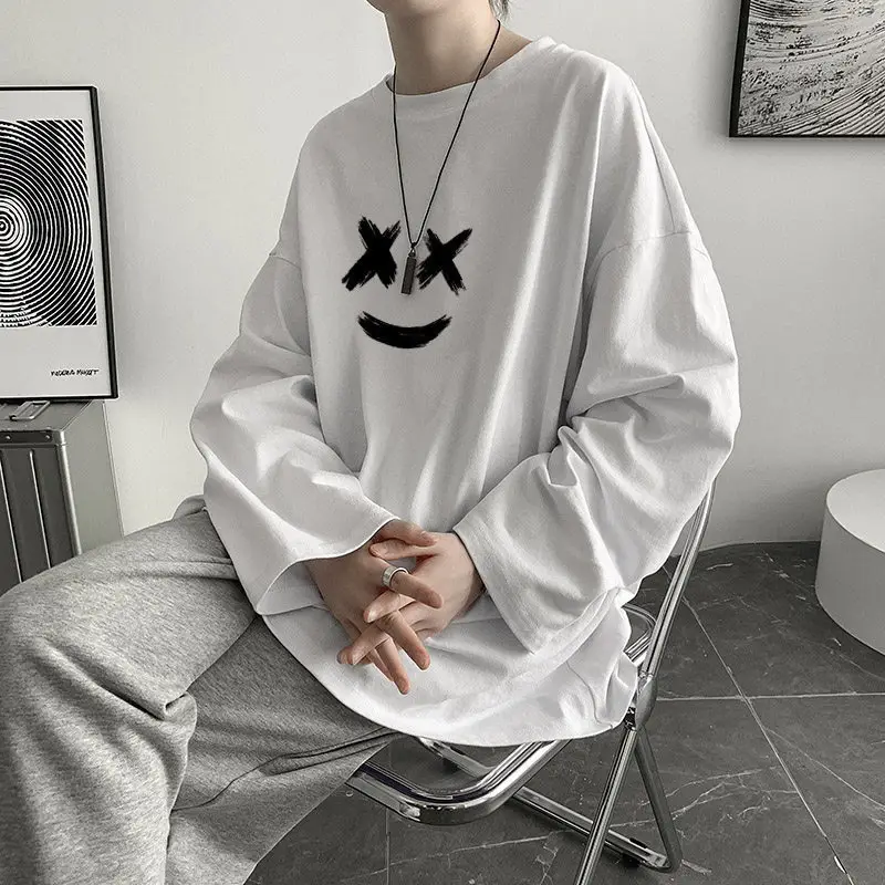 Men White Loose Round Neck Long Sleeve T-Shirt