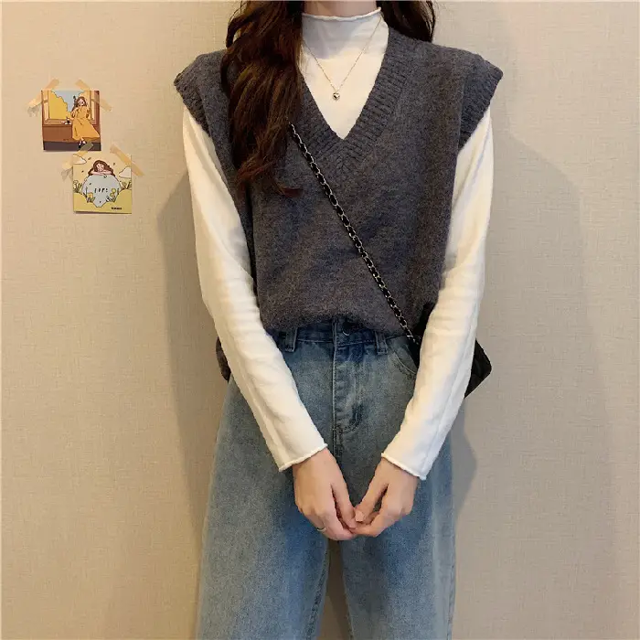 Women Knitted V-Neck Sleeveless Vest Spring Autumn - Image 3