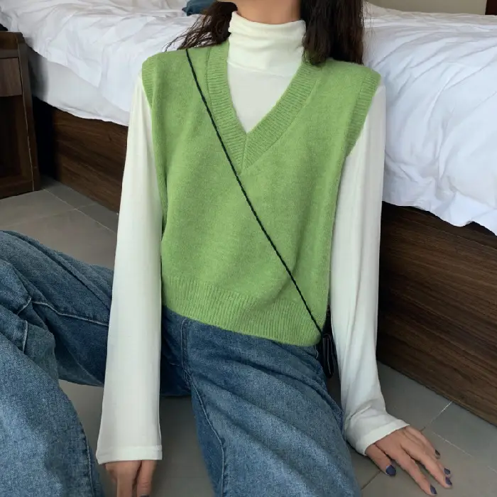 Women Knitted V-Neck Sleeveless Vest Spring Autumn - Image 4
