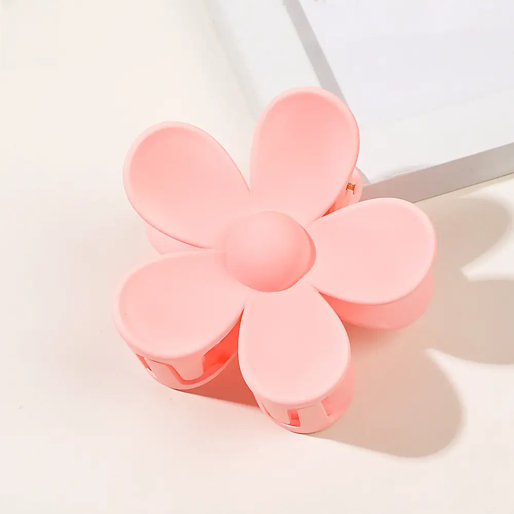 Clear Flower Hairpin for Bathroom Use - Image 12