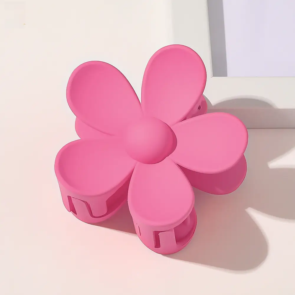 Clear Flower Hairpin for Bathroom Use - Image 16