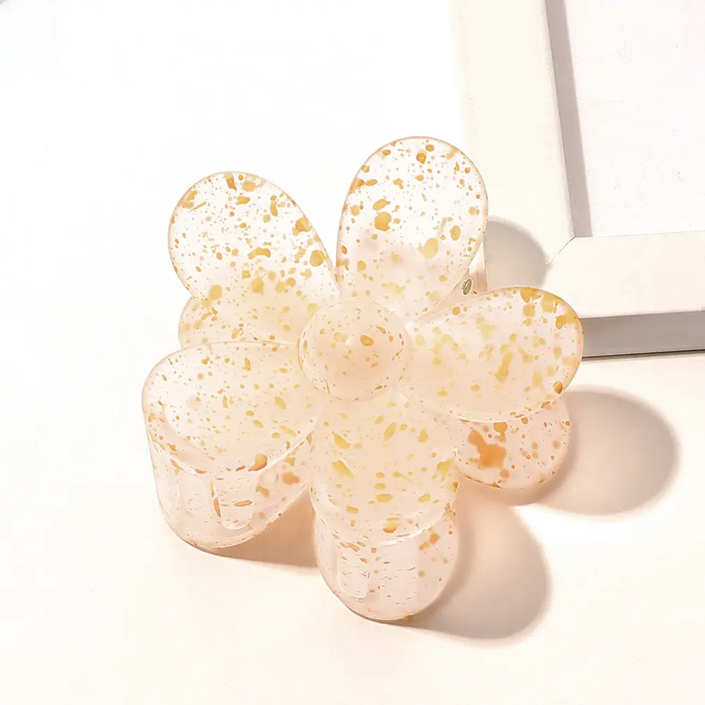 Clear Flower Hairpin for Bathroom Use - Image 38