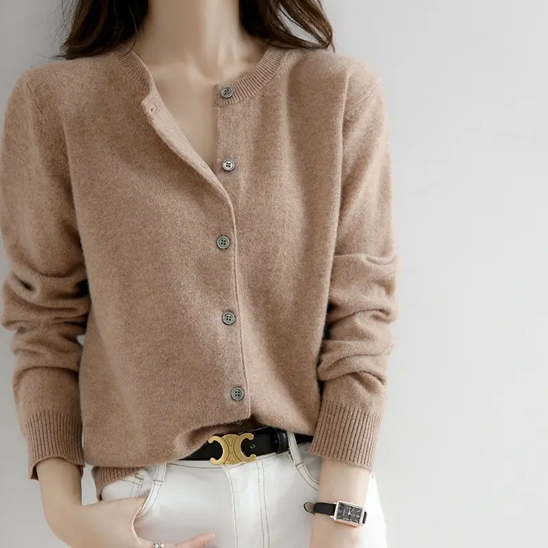 White Knitted Round Neck Cardigan for Women - Image 17