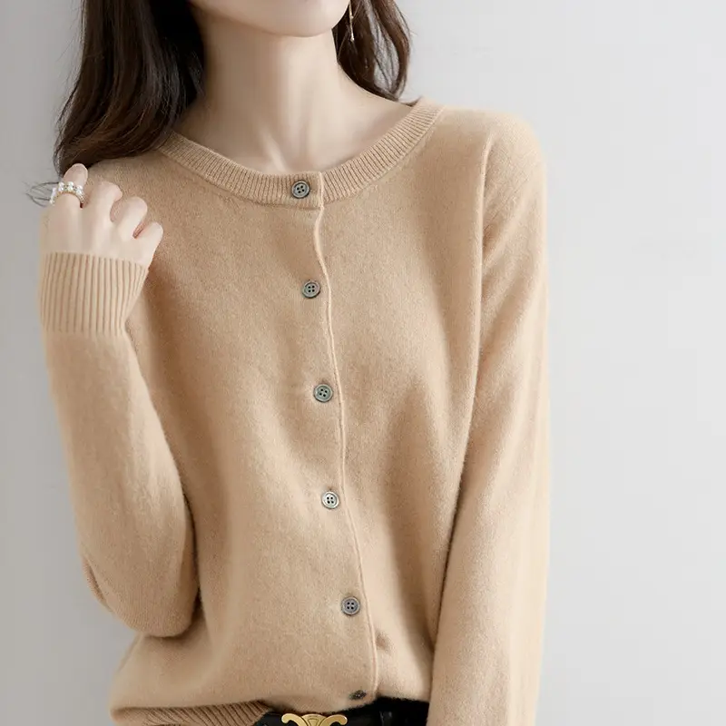 White Knitted Round Neck Cardigan for Women - Image 5