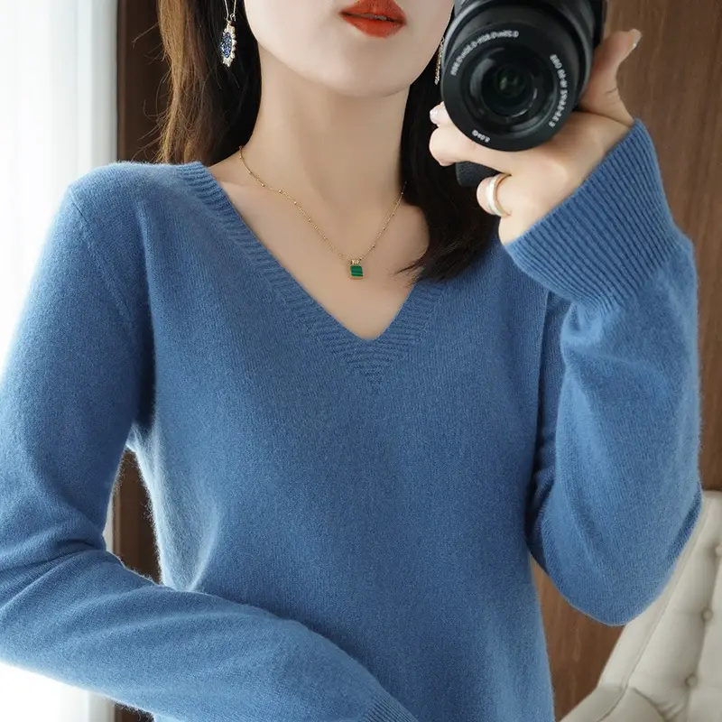 Women V-Neck Knitted Sweater Black Slim Fit - Image 15
