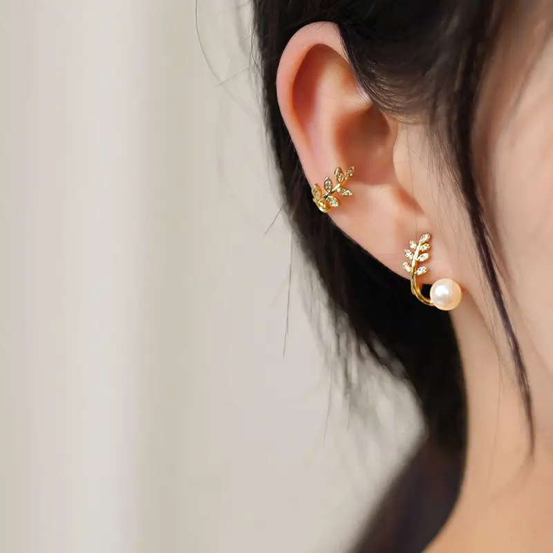 Guan Yu Earrings Freshwater Pearl Vine Leaf Design — feature 4