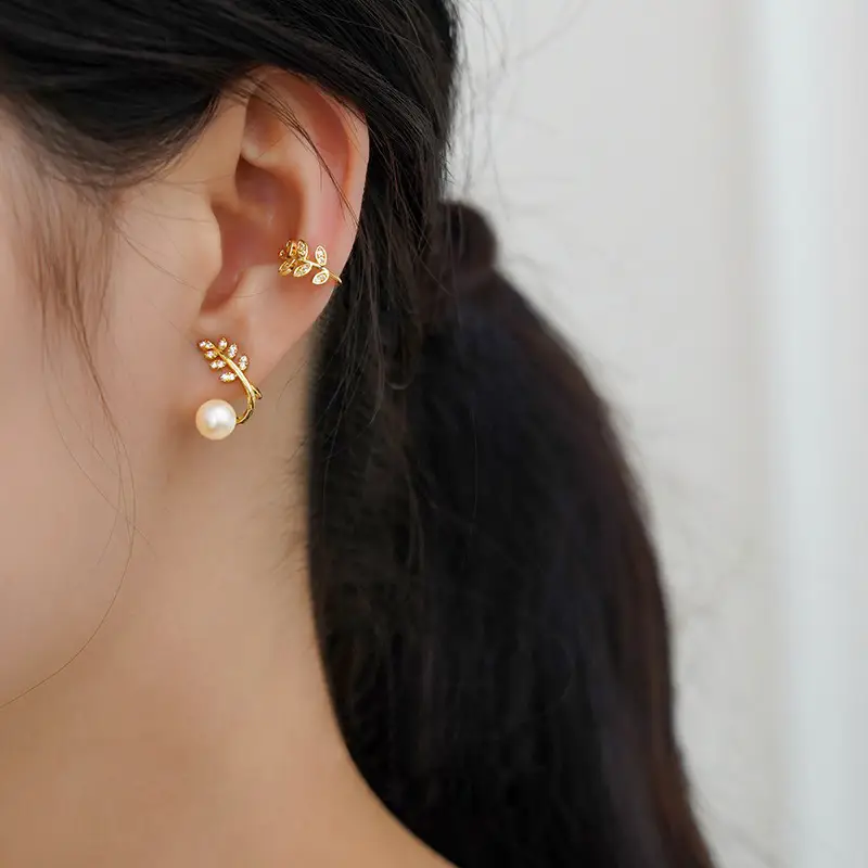 Guan Yu Earrings Freshwater Pearl Vine Leaf Design — feature 6
