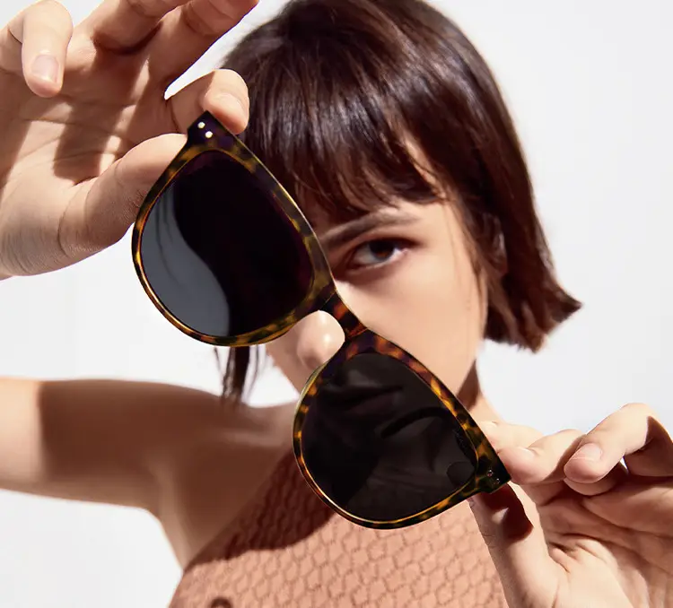 2021 New Folding Sunglasses Same Style Outdoor Travel Portable