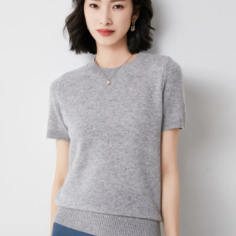Women's Pink Knit T-Shirt Round Neck Loose Fit - Image 3