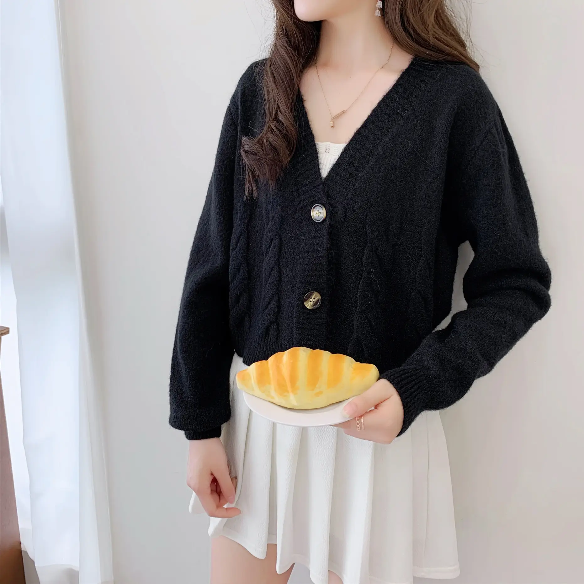 Women's White Slim Knit Cardigan 2025 Spring Fall - Image 3
