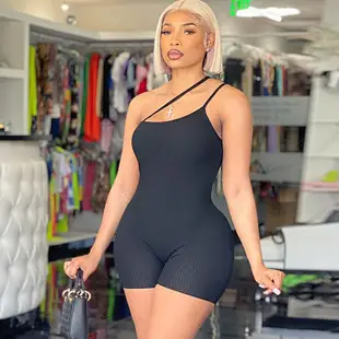 Women's Black Leg Bone Printed Sweatpants Set — feature 3