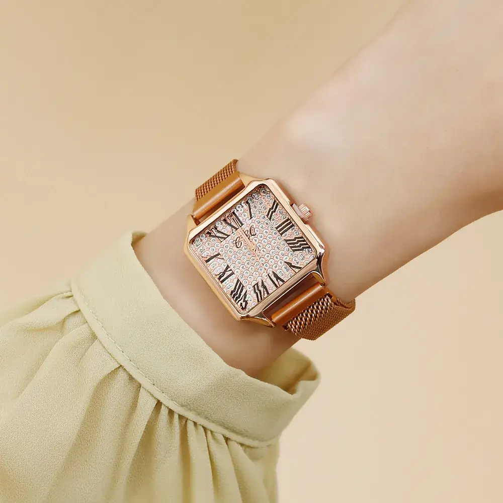 Luxury Rose Gold Women's Quartz Watch with Diamond Dial - Image 4