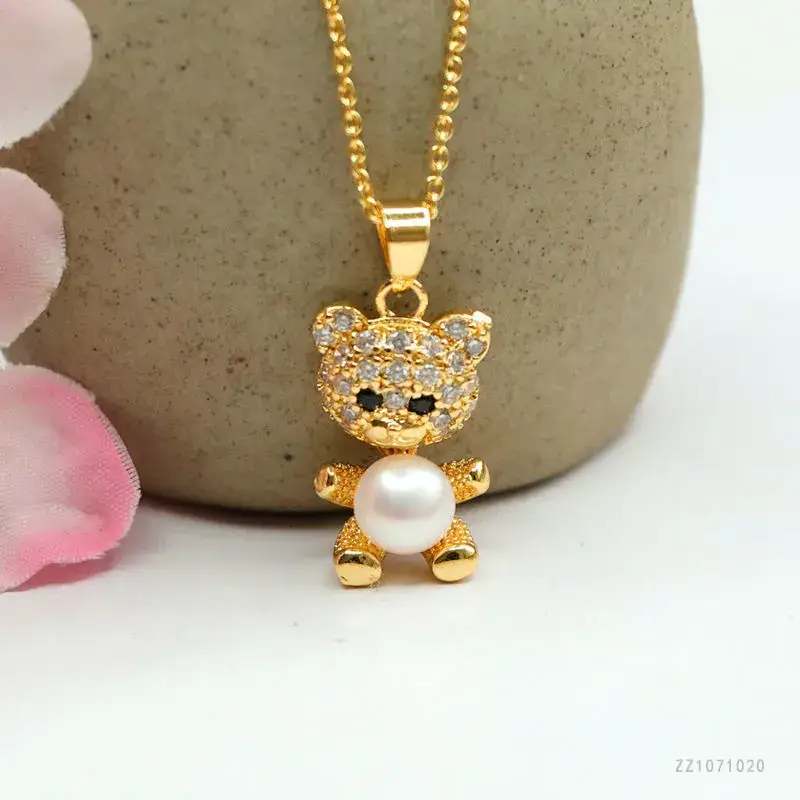 Guan Yu Freshwater Pearl Bear Pendant Necklace for Women - Image 2