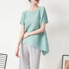 Dark Blue Pleated Mid-Length Skirt with Slit & Elastic Waist — feature 10