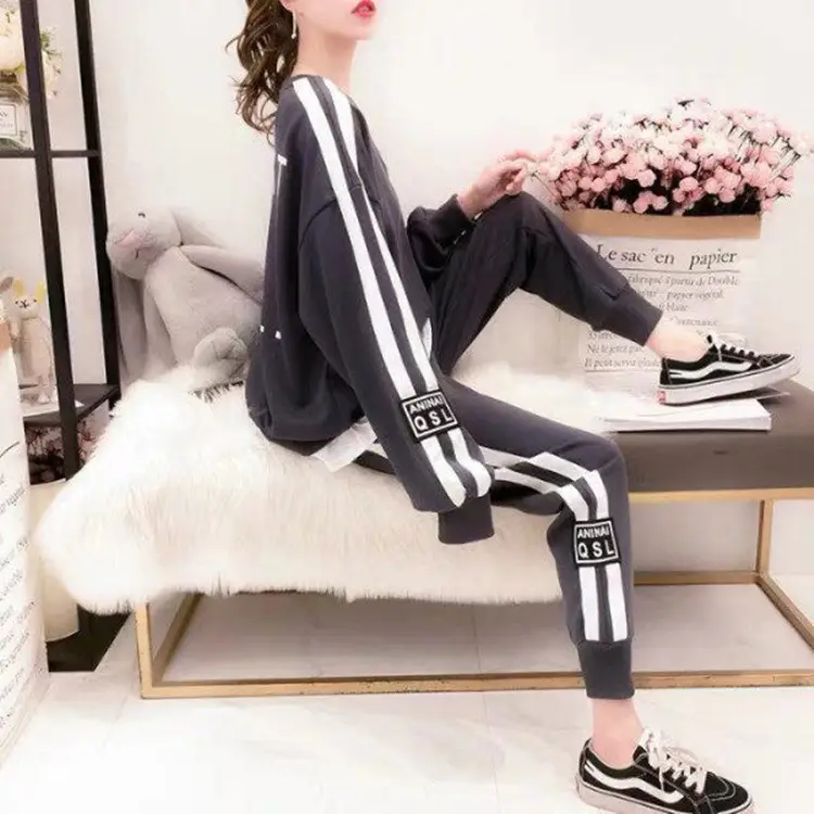 Plus Size Women Black White Track Suit Sweatshirt Set - Image 5