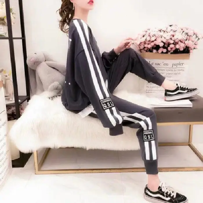 Plus Size Women Black White Track Suit Sweatshirt Set - Image 2