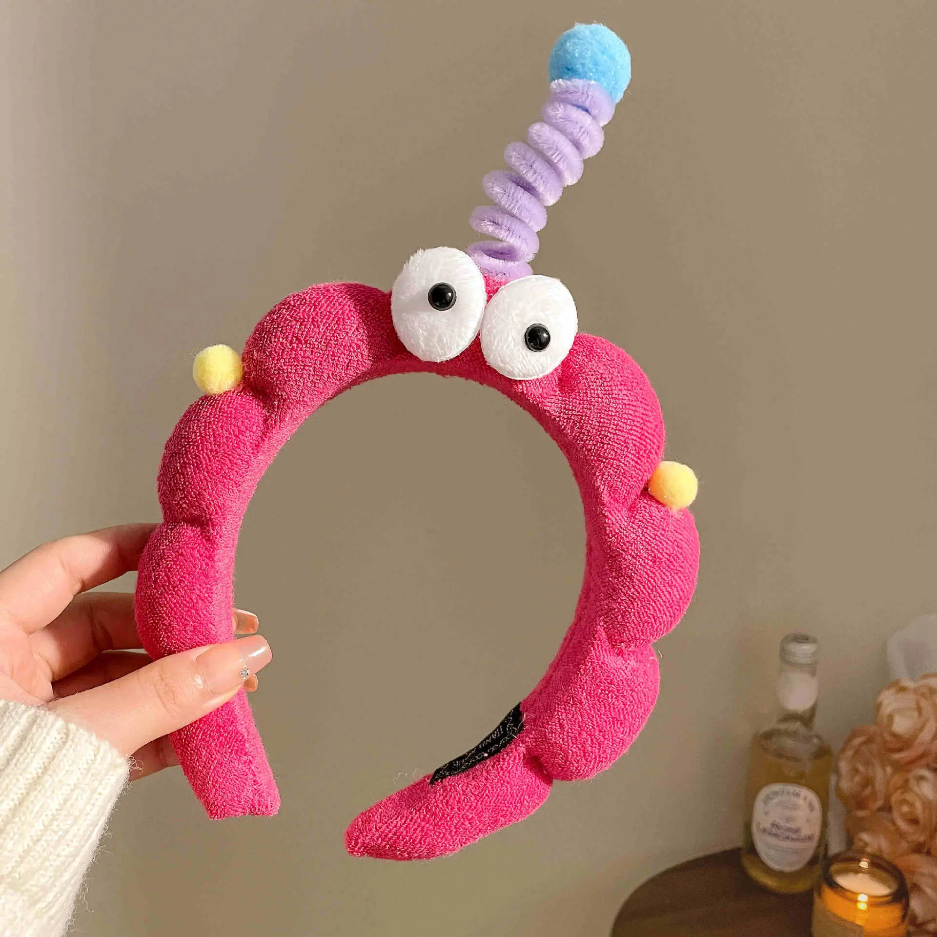 Plush Cartoon Face Wash Headband for Women 2024 - Image 71