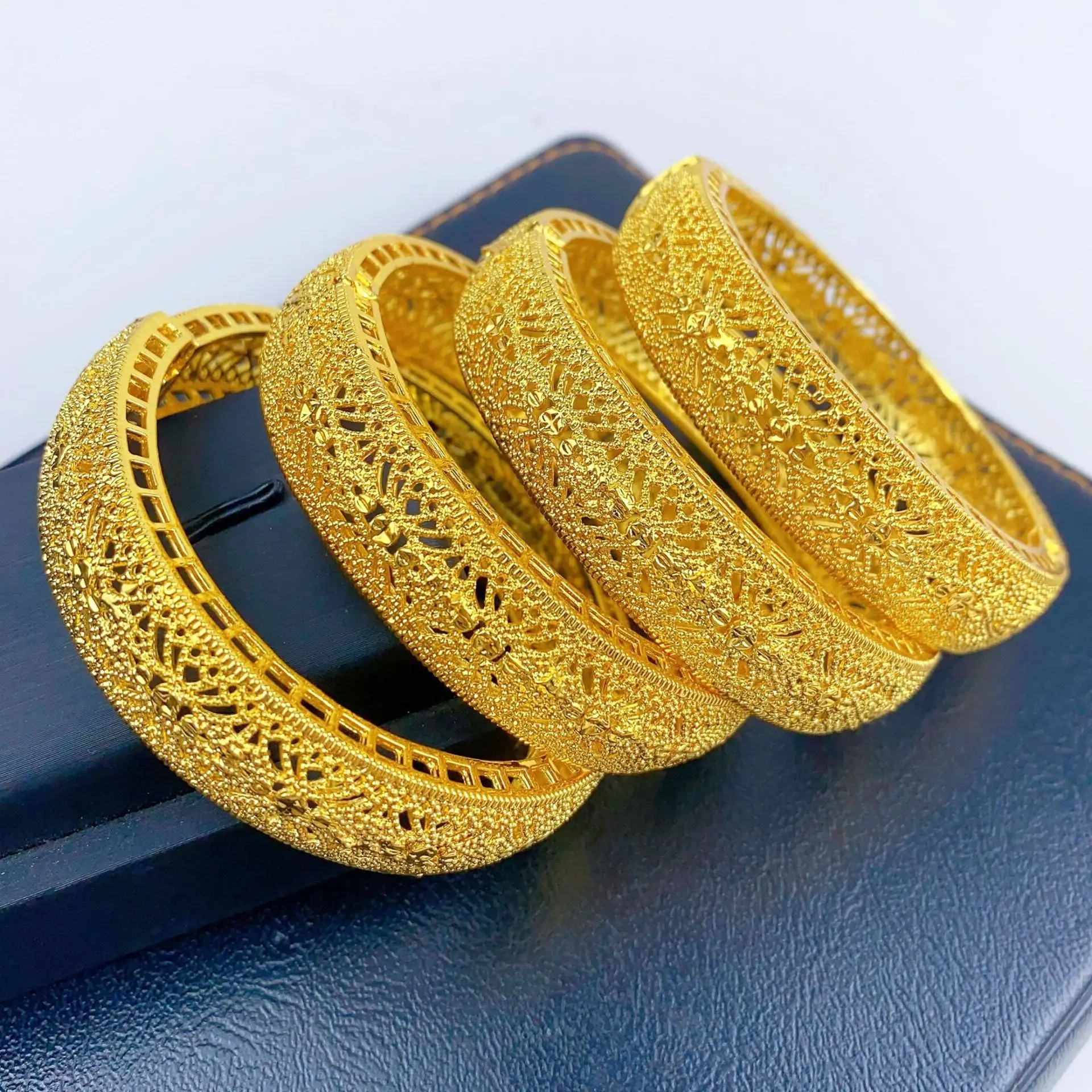 Luxury Gold Plated Dubai Bride Bracelet for Women - Image 44